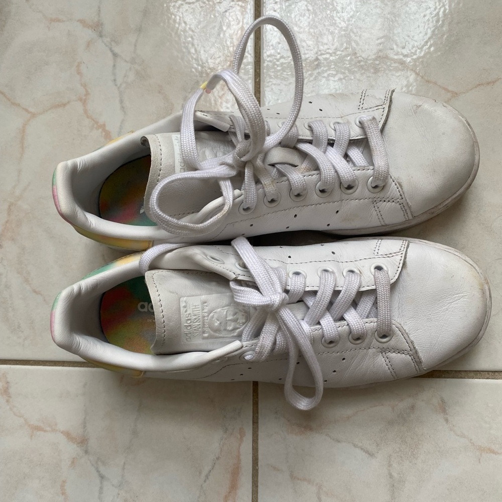 Rare Adidas White Sneakers with Rainbow Insole